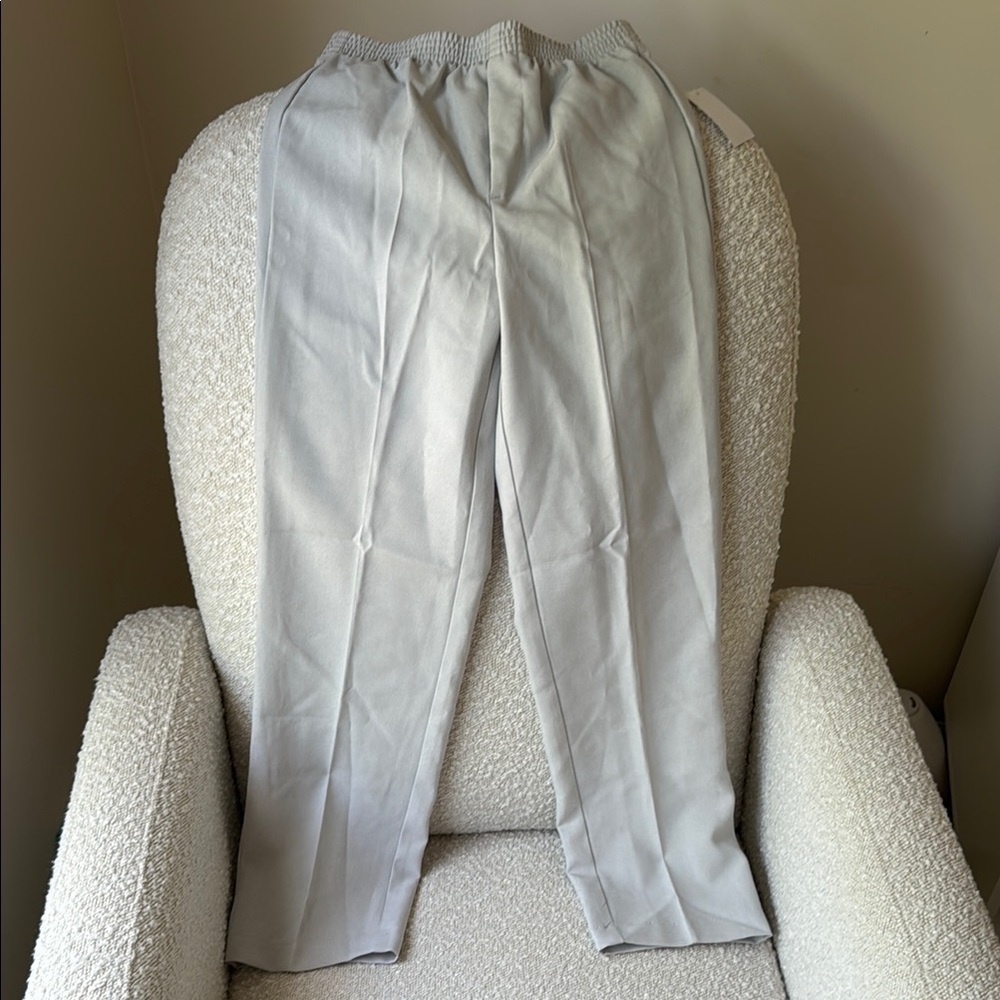 NEW Van Heusen boys pull on porcelain light gray dress pants